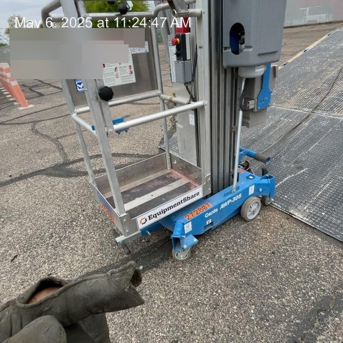 2022 GENIE AWP-30S DC