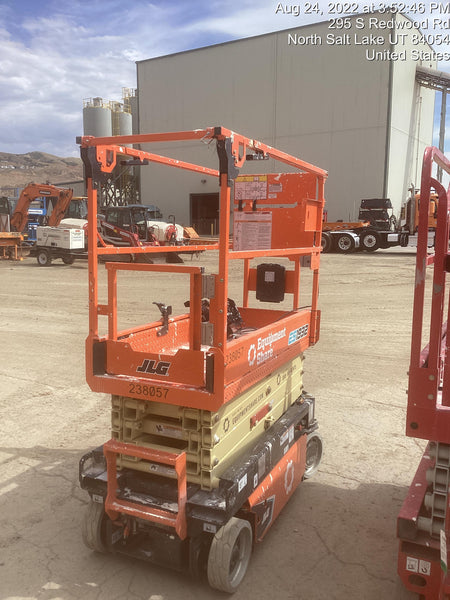 2022 JLG ES1932