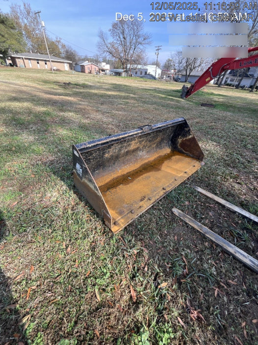 2019 Takeuchi TL12V2C Cab/Heat/AC, Back-up Alarm, Hydraulic QC w/80" HD Tooth Bucket