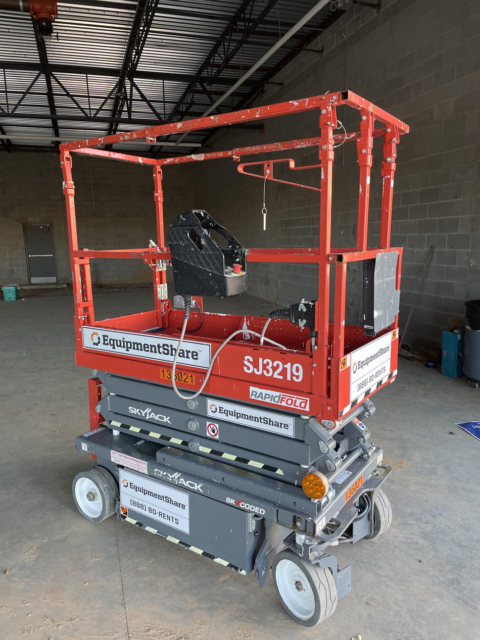 2021 SKYJACK SJ3219