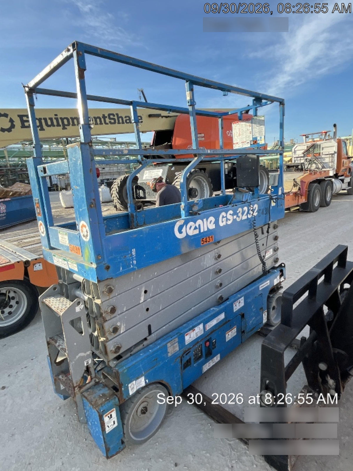 2017 Genie GS-3232 Genie GS3232 Narrow 32' Scissor Lift