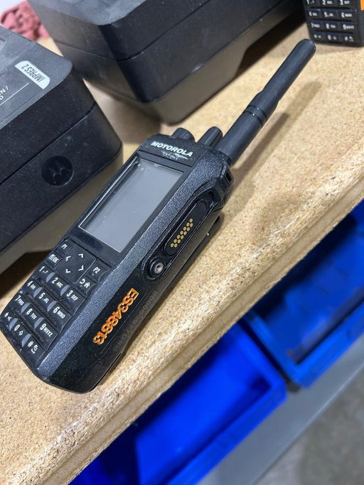 2023 MOTOROLA R7 DISPLAY