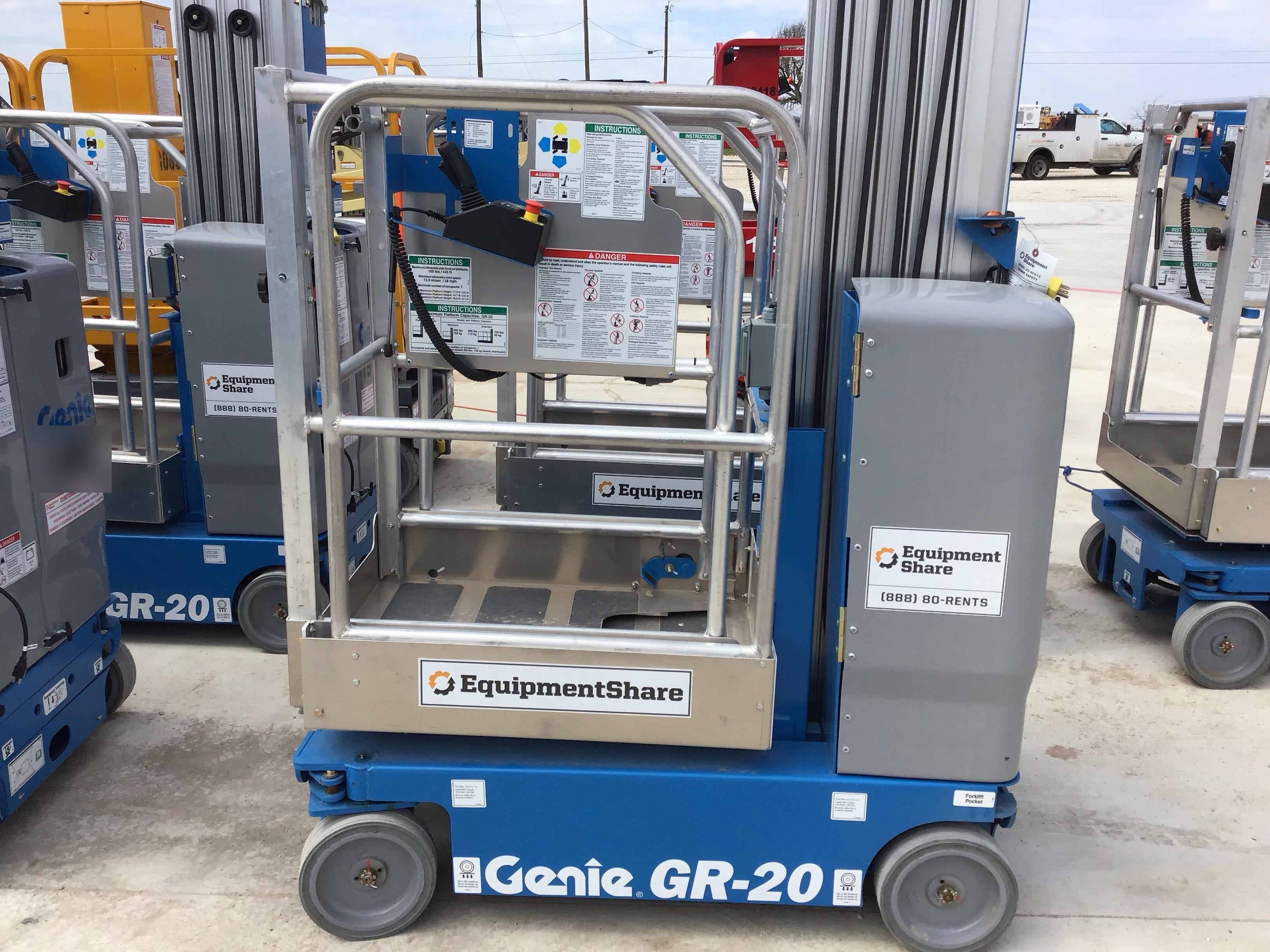 2018 GENIE GR-20