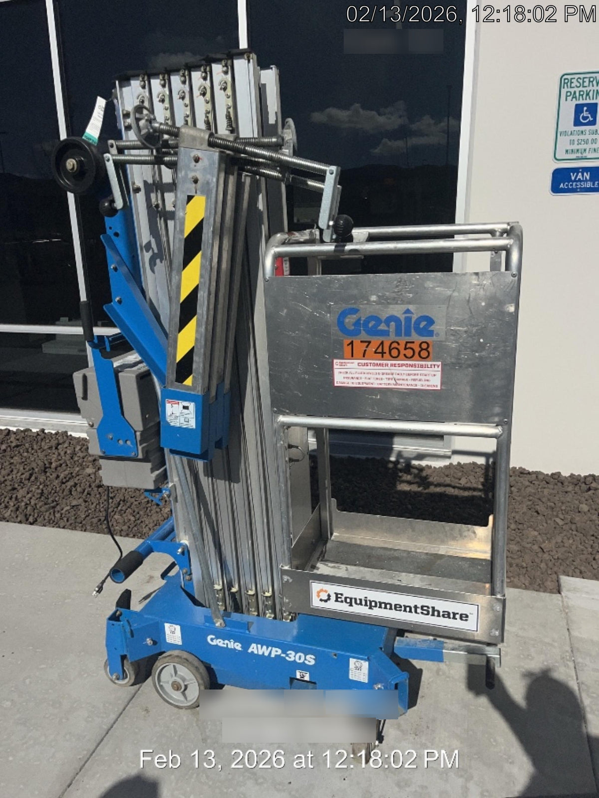 2021 GENIE AWP-30S DC