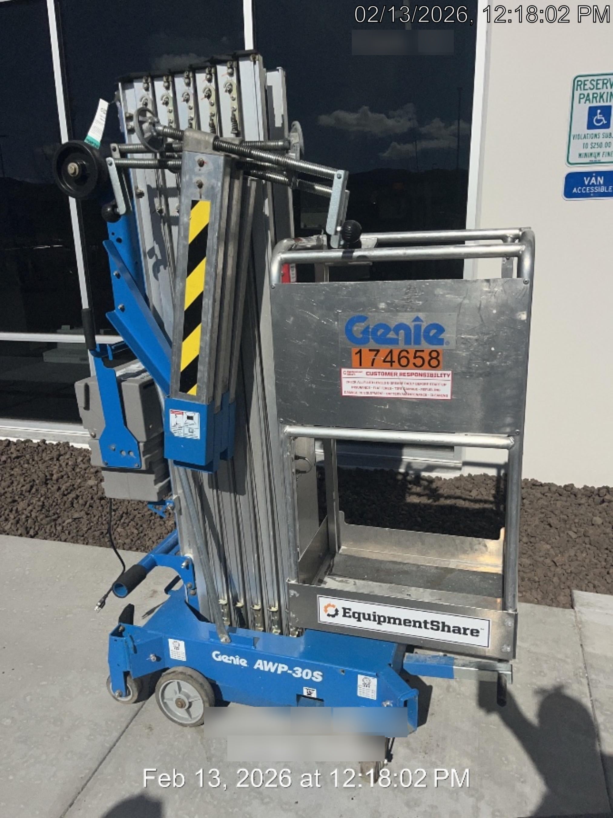 2021 GENIE AWP-30S DC