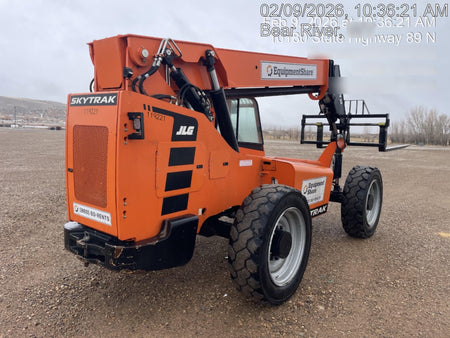 2020 SKYTRAK 8042