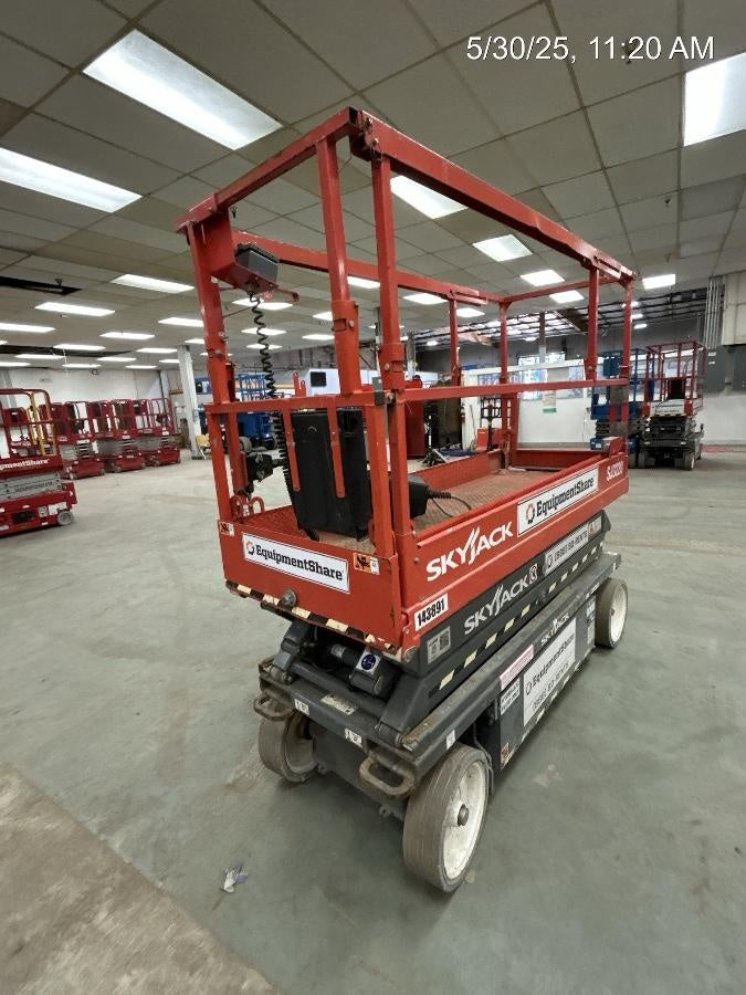 2021 SKYJACK SJIII-3220