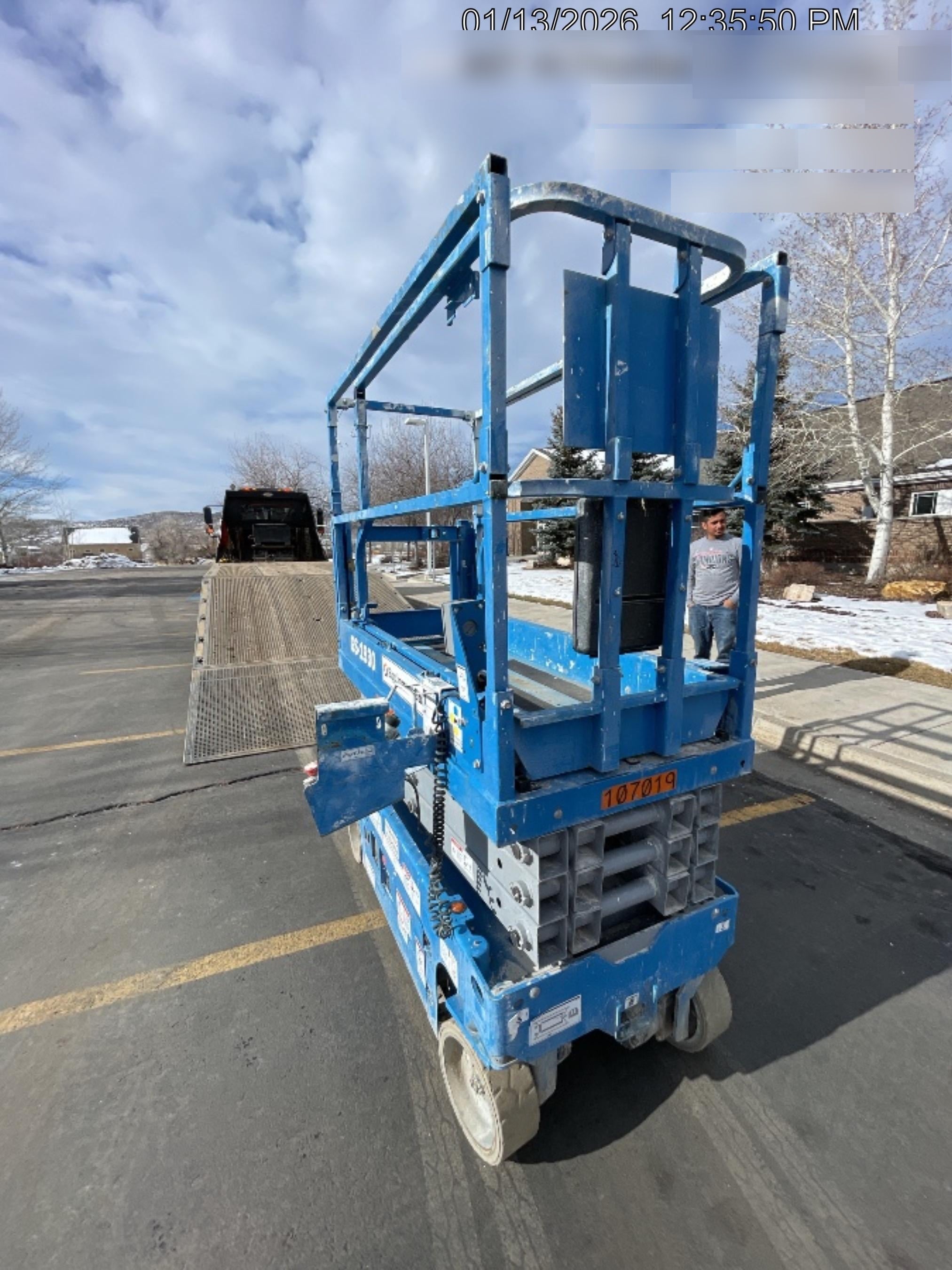 2020 Genie GS-1930 Solid Non Marking Tires, Beacon, Folding rails with half height swing gate, 800W Inverter