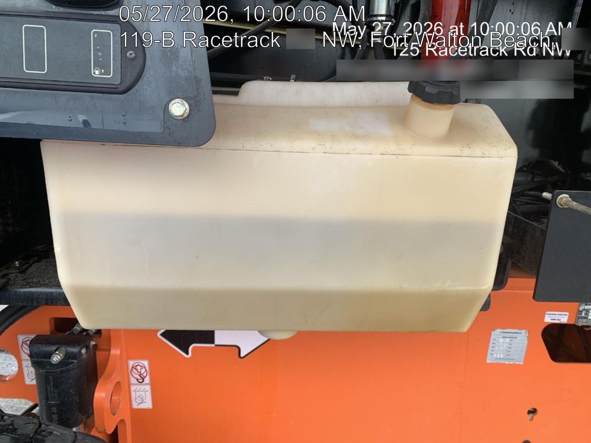 2022 JLG 660SJ