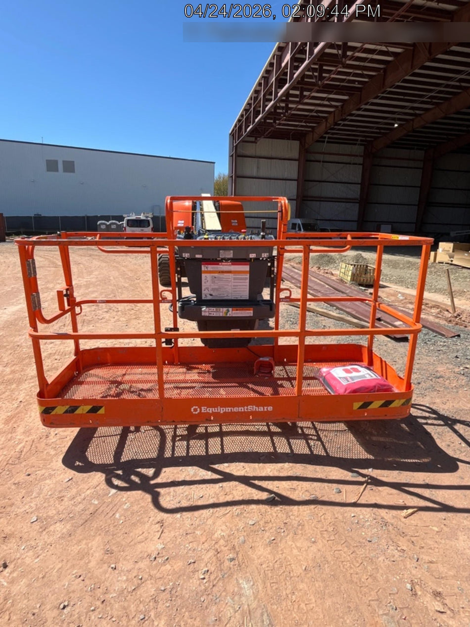 2025 JLG 660SJ