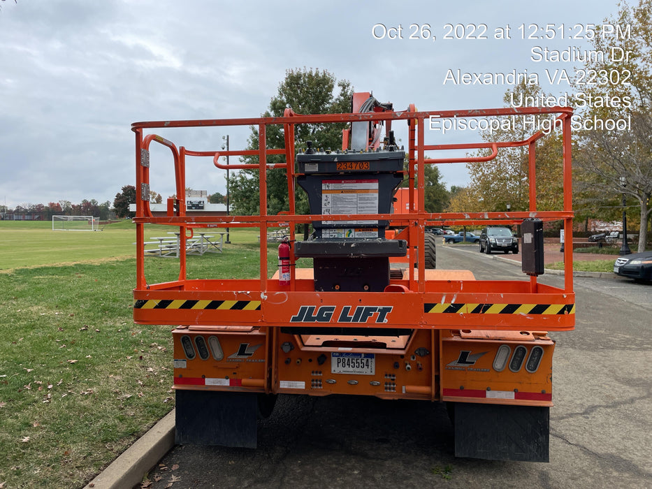2022 JLG 860SJ