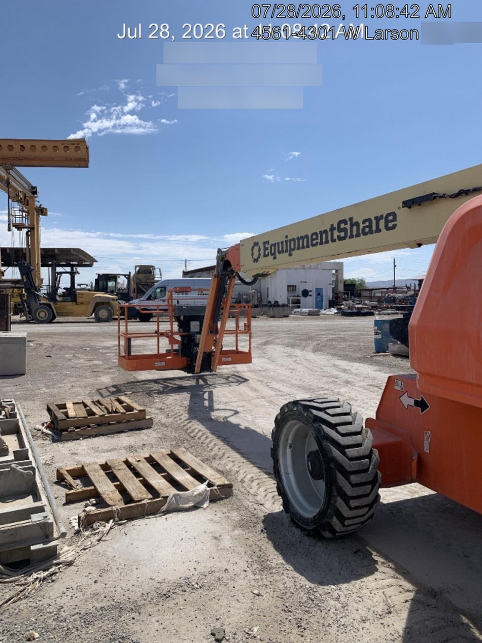 2023 JLG 660SJ