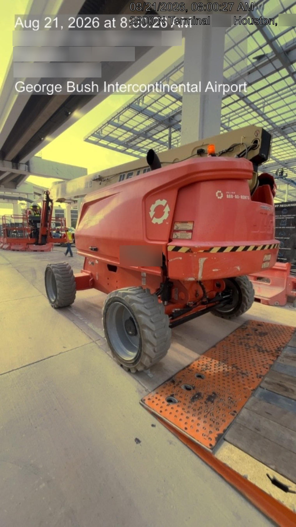 2022 JLG 660SJ