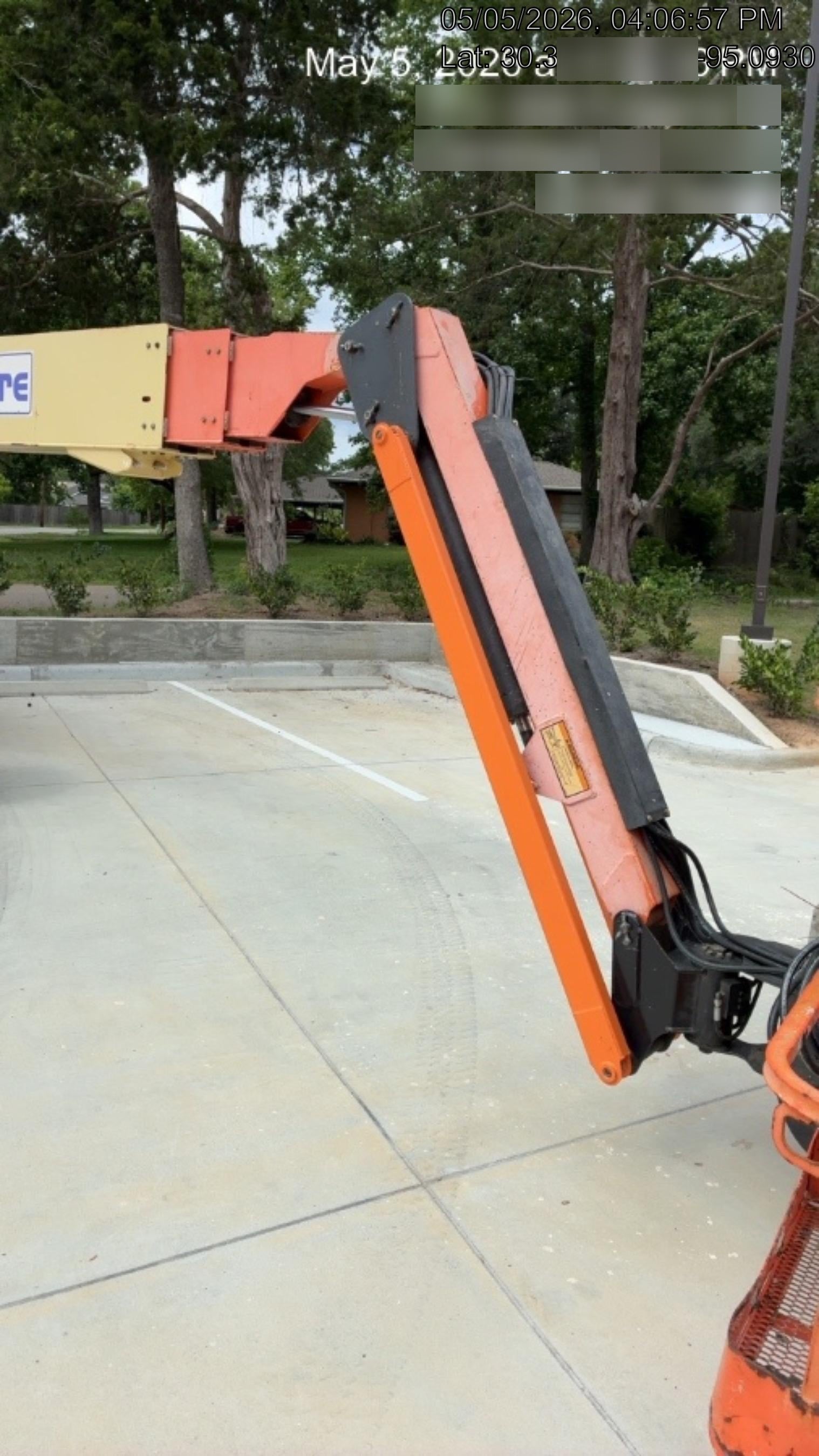 2013 JLG 660SJ JLG 660SJ Telescoping Boom Lift