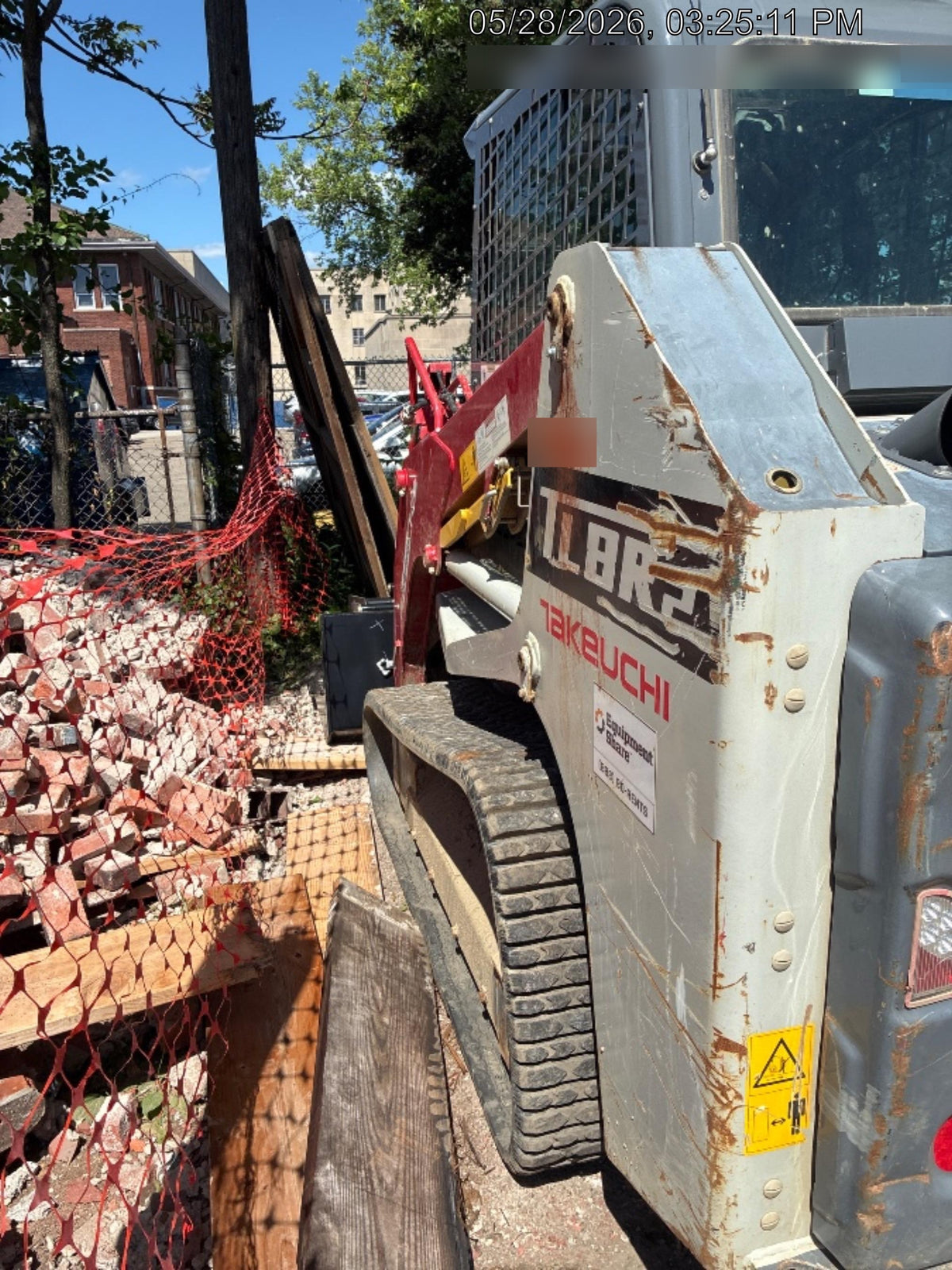 2023 TAKEUCHI TL8R2-CR