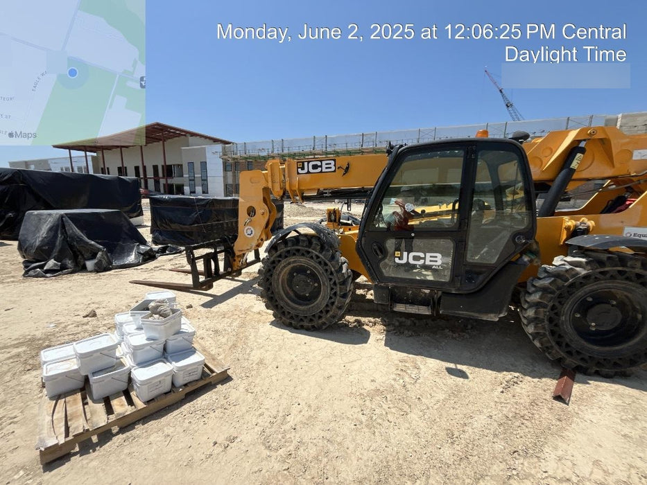 2018 JCB 509-42 JCB 509-42 Enclosed Cab, 74 HP, Solid Tires, Worklights, Beacon, Aux Hydraulics, Lifting Eye
