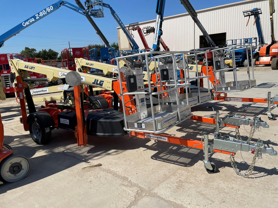 2022 JLG T350