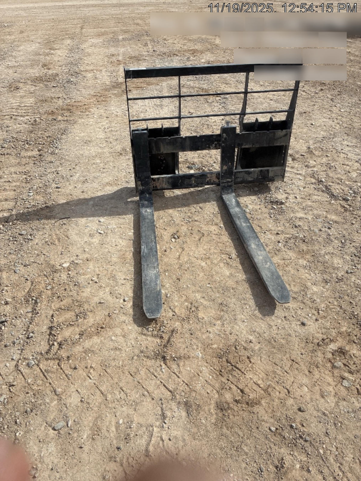 2026 ARROW MATERIAL HANDLING 72" Pallet Forks - Arrow