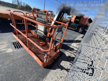 2023 JLG 660SJ