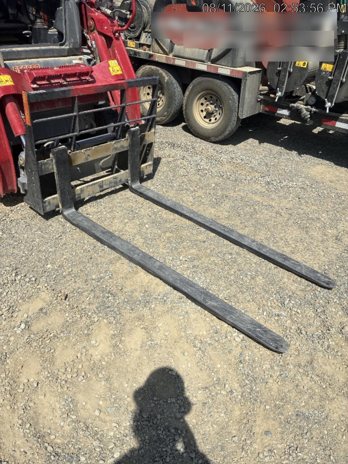 2026 ARROW MATERIAL HANDLING 72" Pallet Forks - Arrow