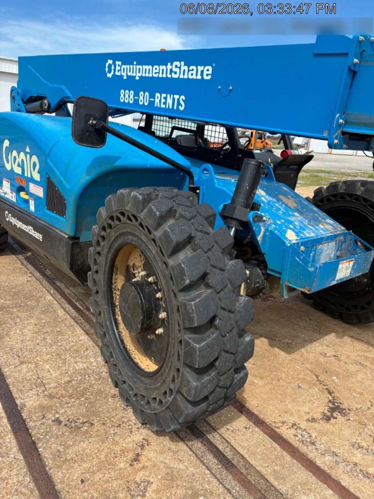 2024 GENIE GTH-844