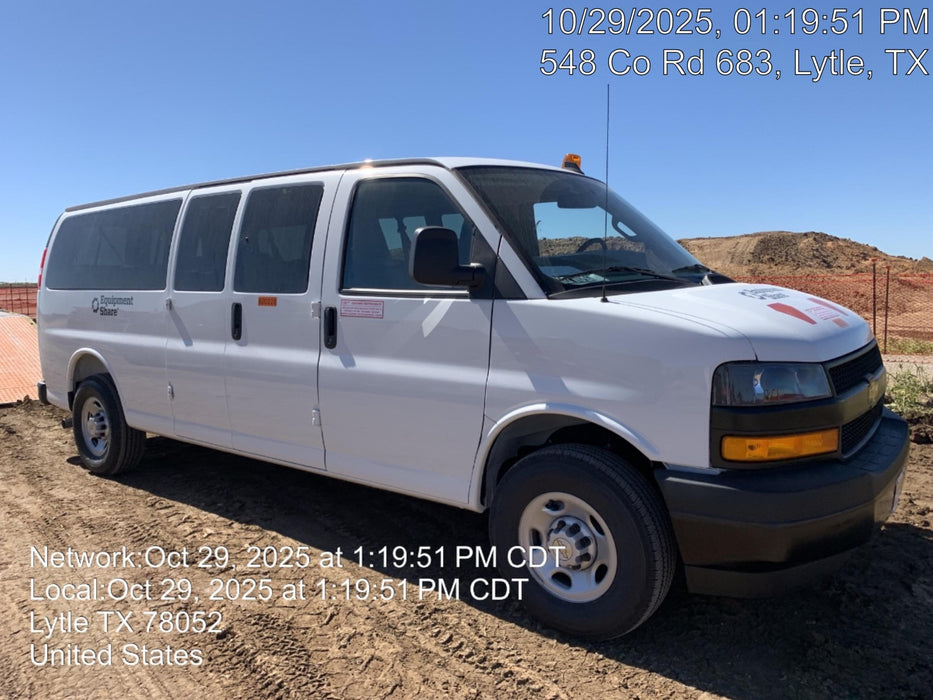2025 CHEVROLET Express Van - Rental