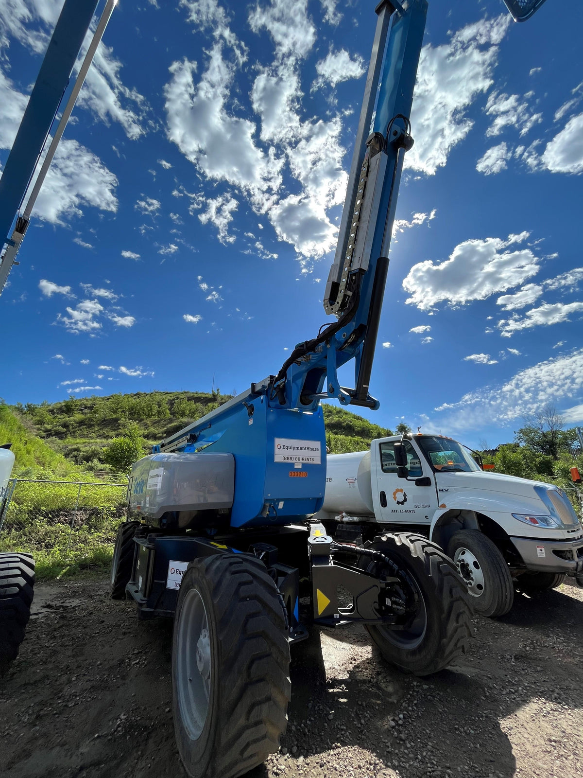 2023 GENIE Z-135/70