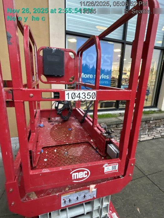 2020 MEC 1330SE Solid NM Tires, Steel Swing out Doors, LCS, Beacon, 900W Inverter