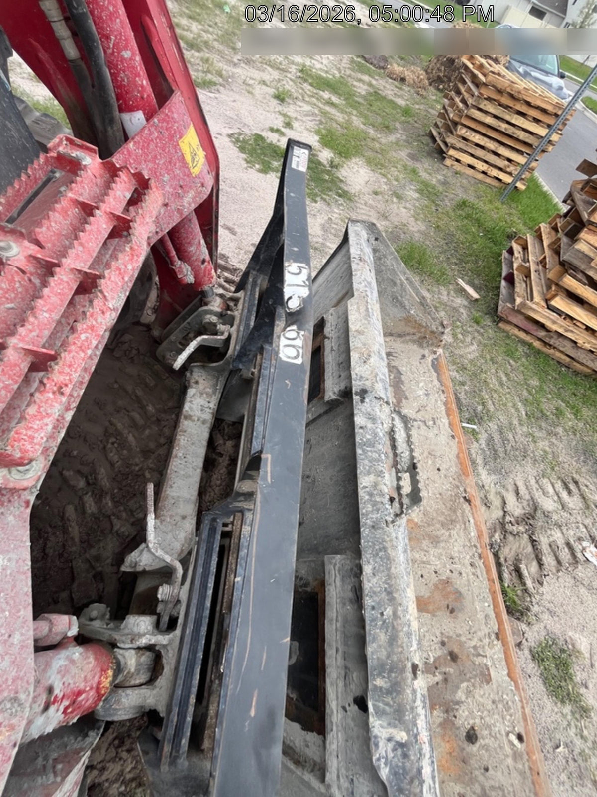 2025 ARROW MATERIAL HANDLING F5100CB