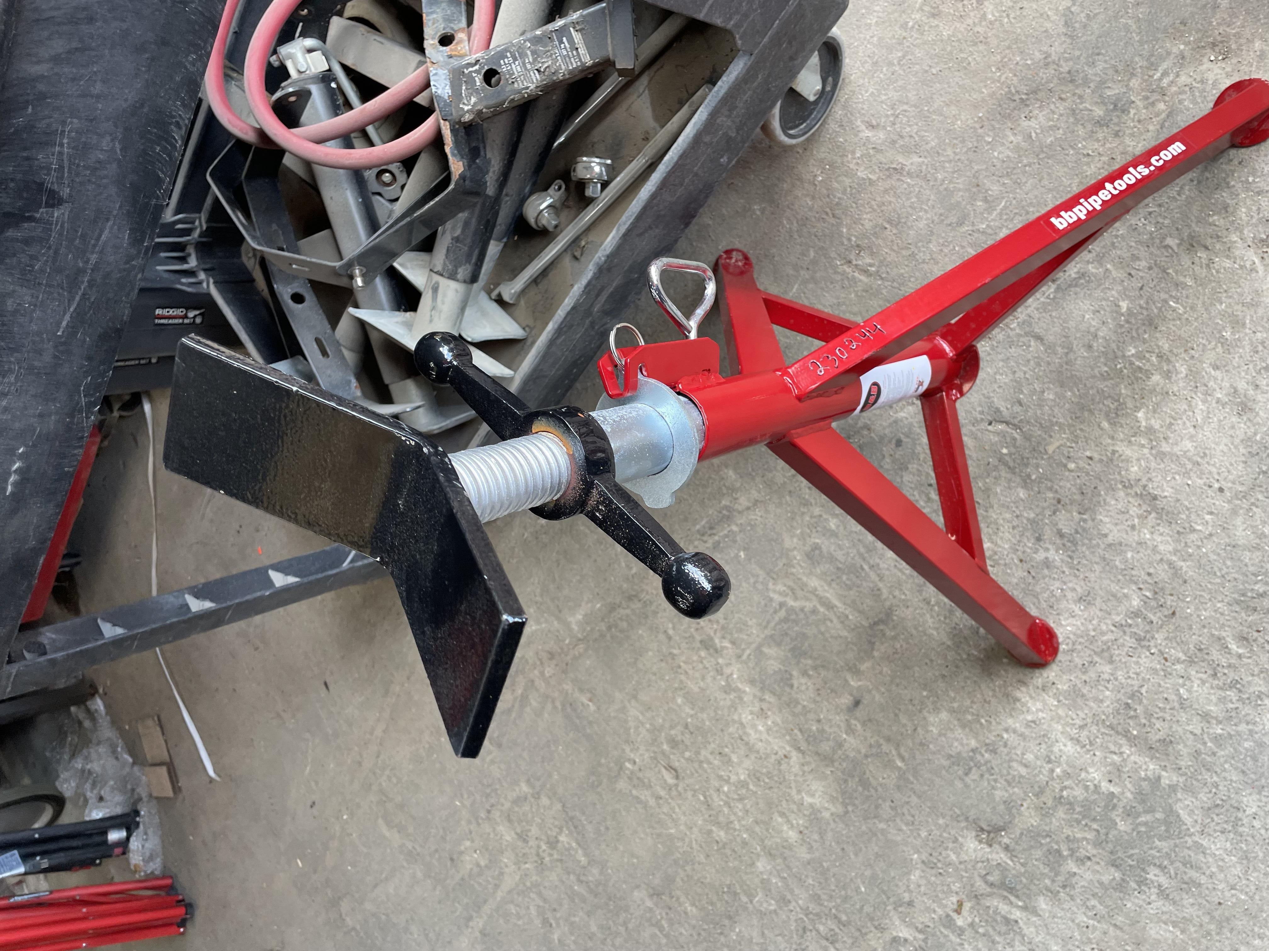 2022 B&B PIPE 4100E