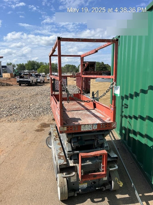 2018 Skyjack SJIII-3219 Skyjack SJIII3219 Scissor Lift w/Trojan Batteries