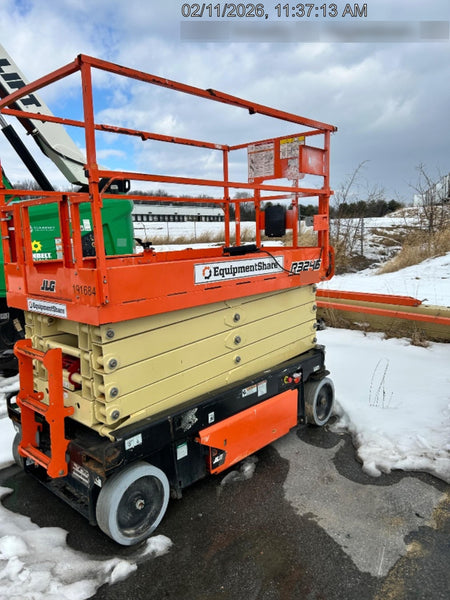 2021 JLG R3246