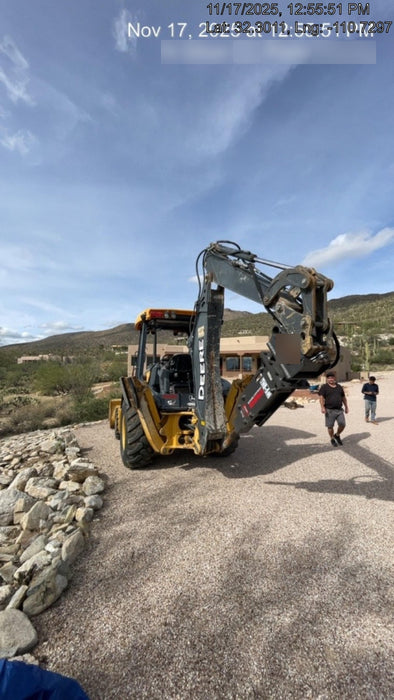 2019 John Deere 310LEP 4wd, Canopy, Standard dipper, ISO, Rear Auxiliary Hydraulics, Manual QC