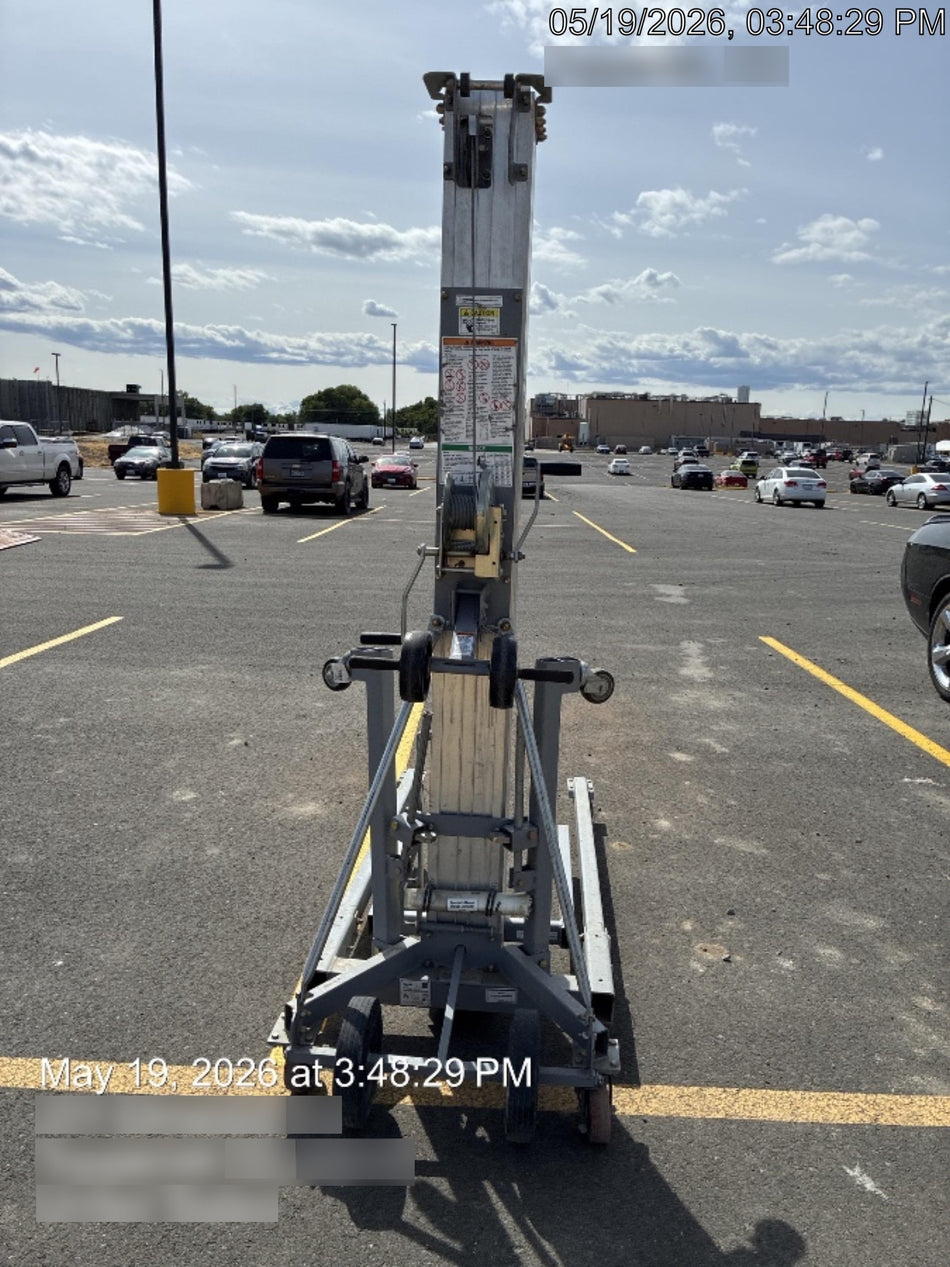 2020 GENIE SLC-24