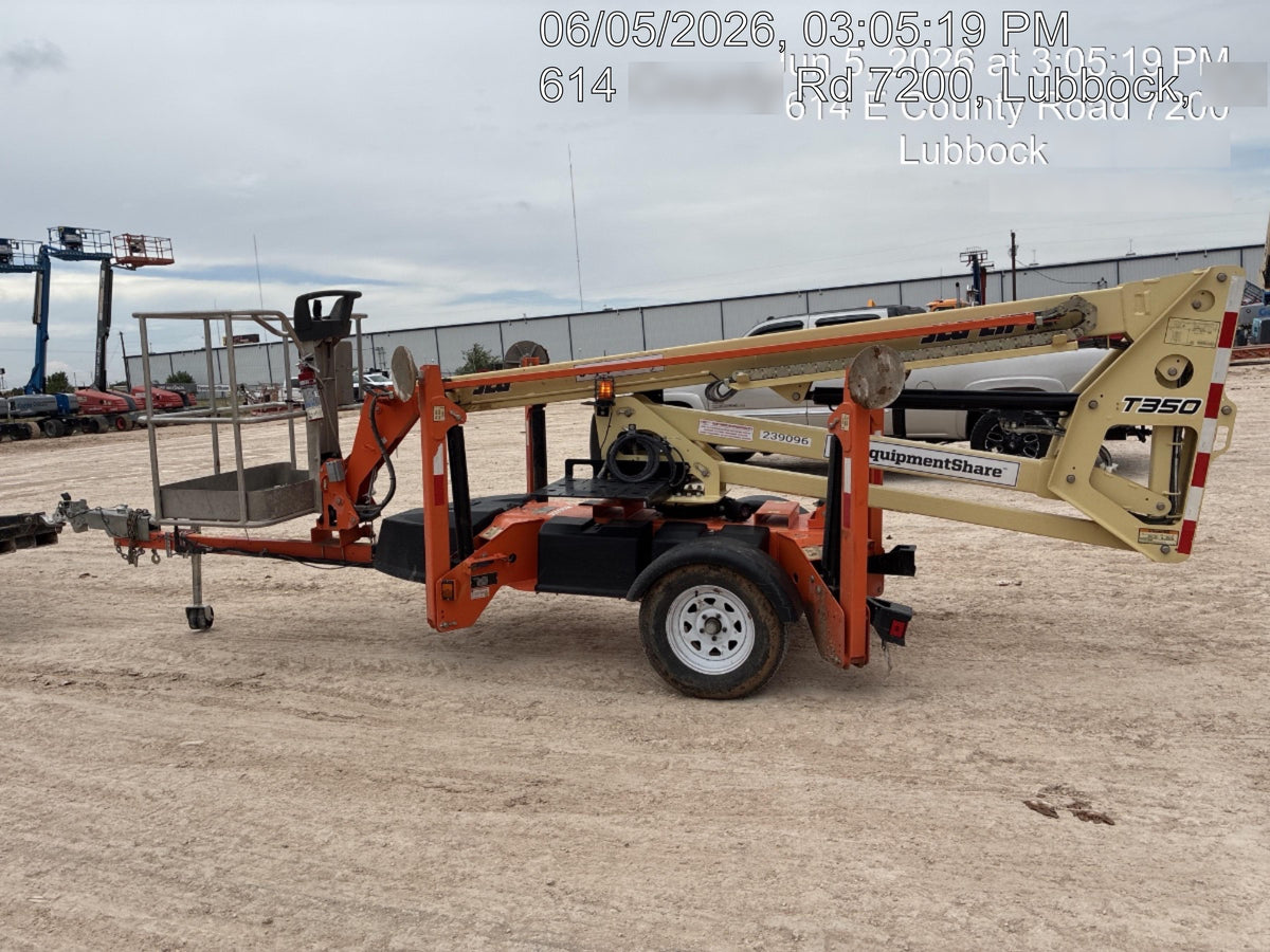 2022 JLG T350