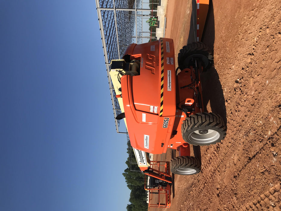 2020 JLG 660SJ