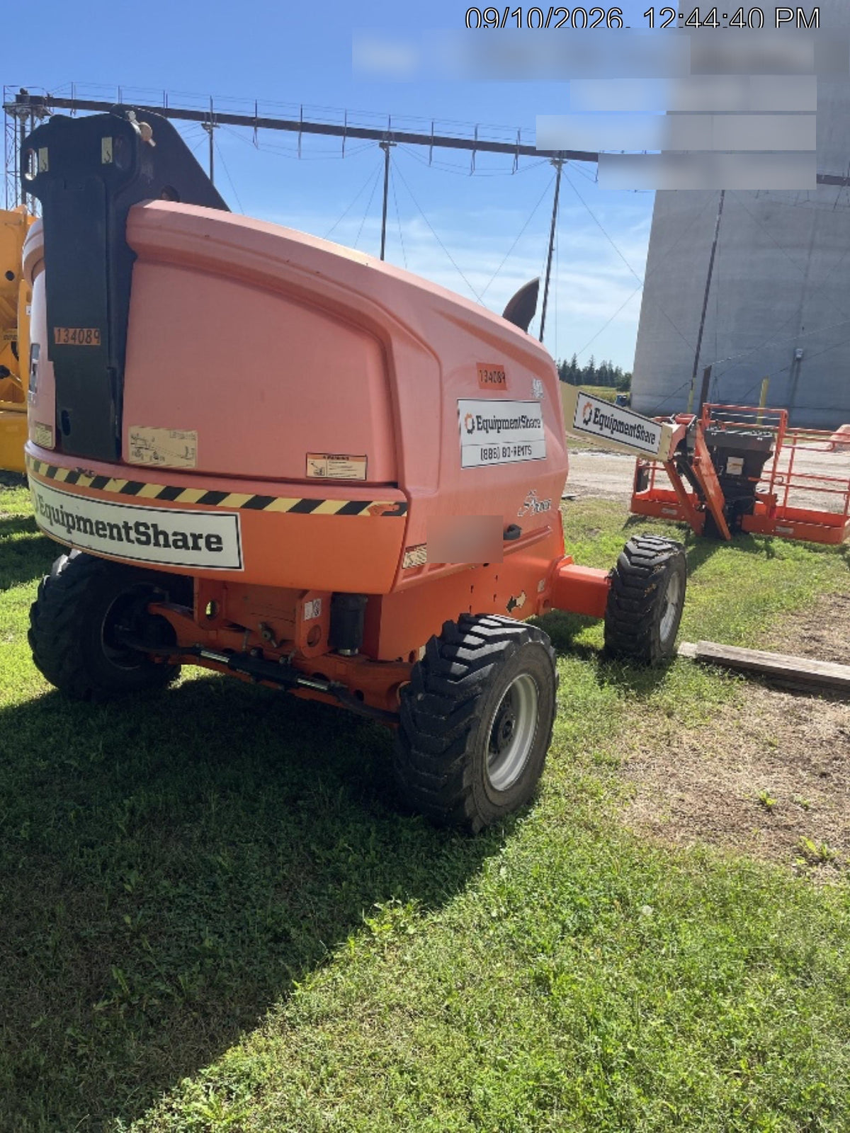 2021 JLG 460SJ