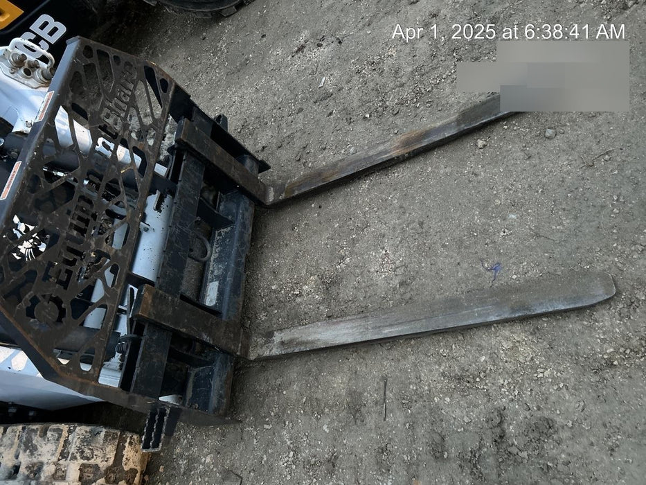 2022 PALADIN 48" Pallet Forks - Paladin