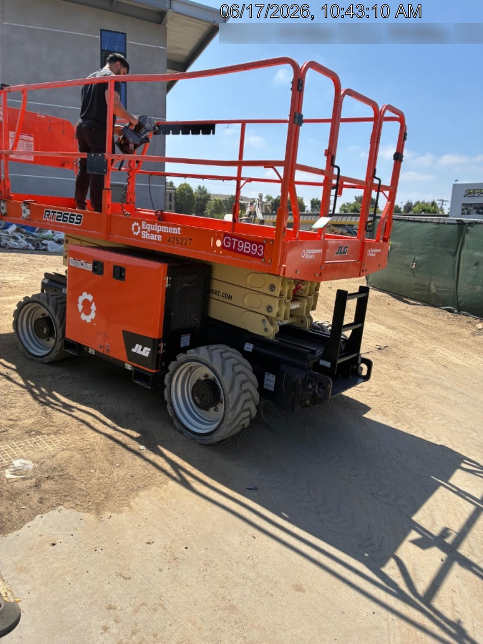2024 JLG RT2669