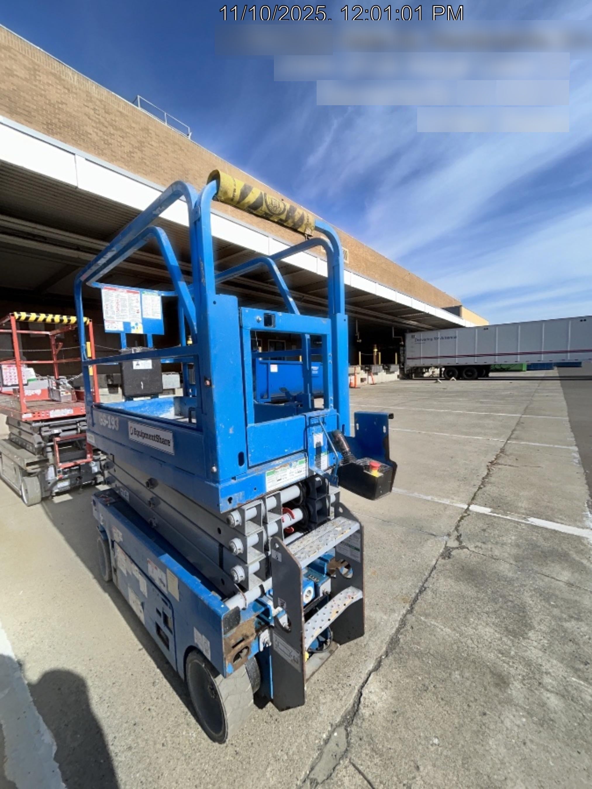 2019 Genie GS-1930 Half Height Swing Gate, 800W Inverter