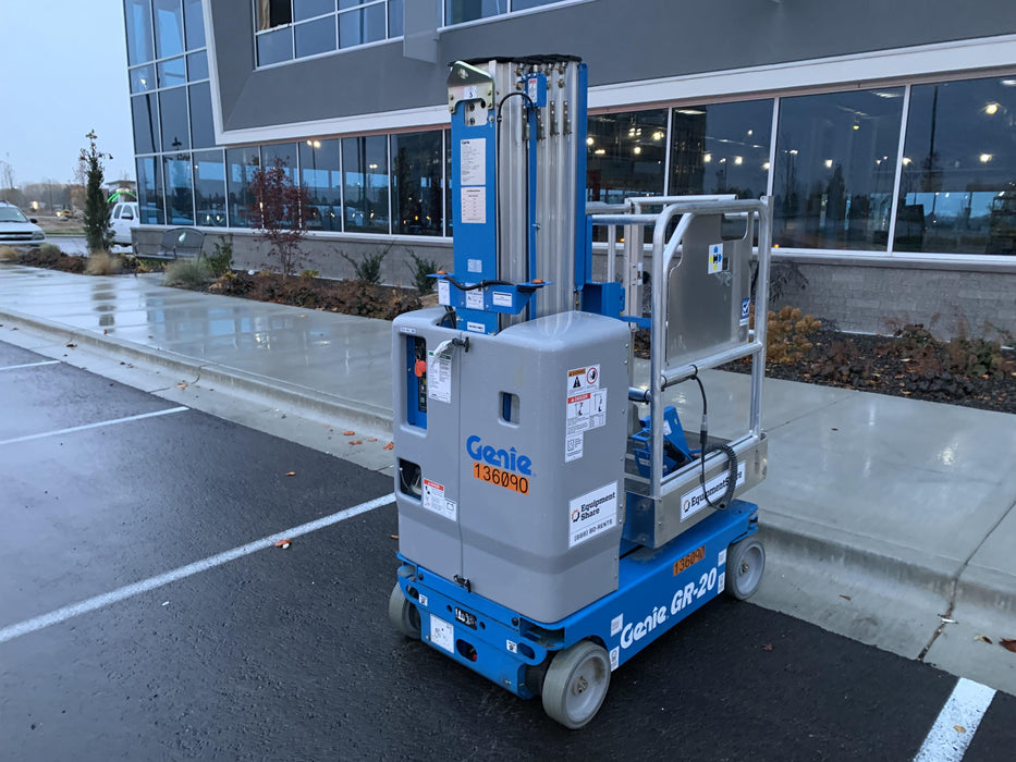 2021 GENIE GR-20