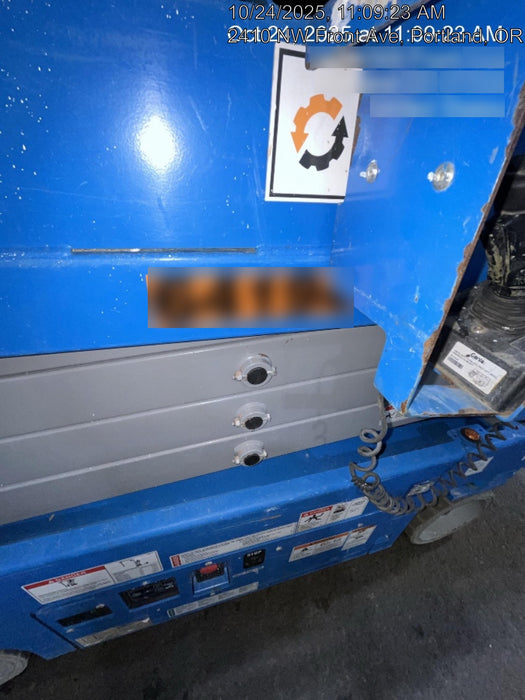 2020 Genie GS-1930 Solid Non Marking Tires, Beacon, Folding rails with half height swing gate, 800W Inverter