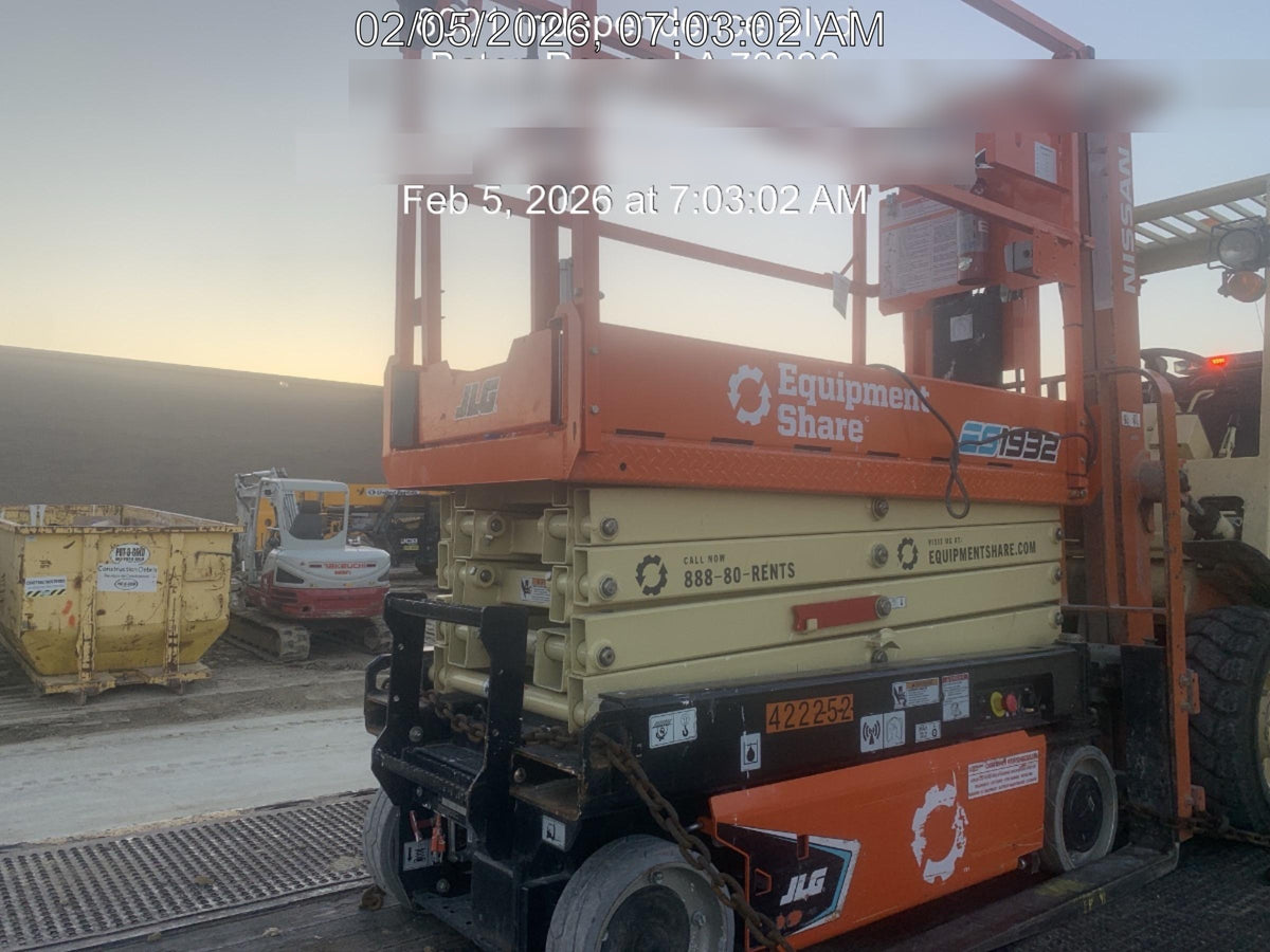 2024 JLG ES1932
