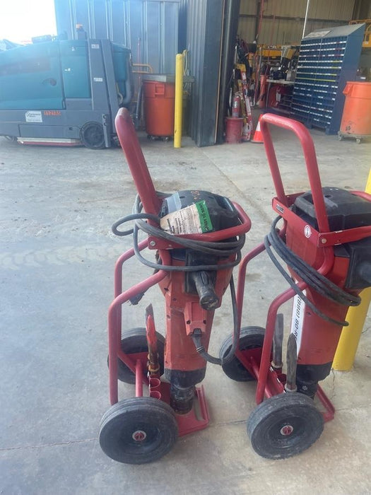 2022 HILTI TE 3000-AVR