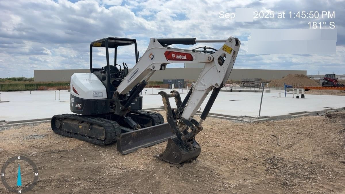 2022 BOBCAT E50