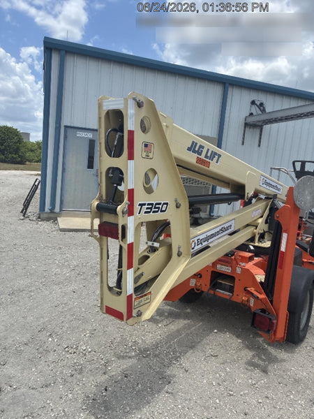 2022 JLG T350
