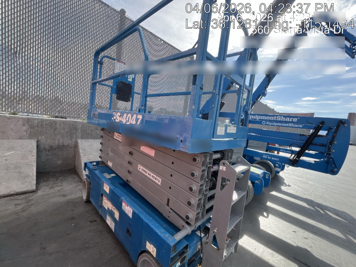 2018 GENIE GS-4047