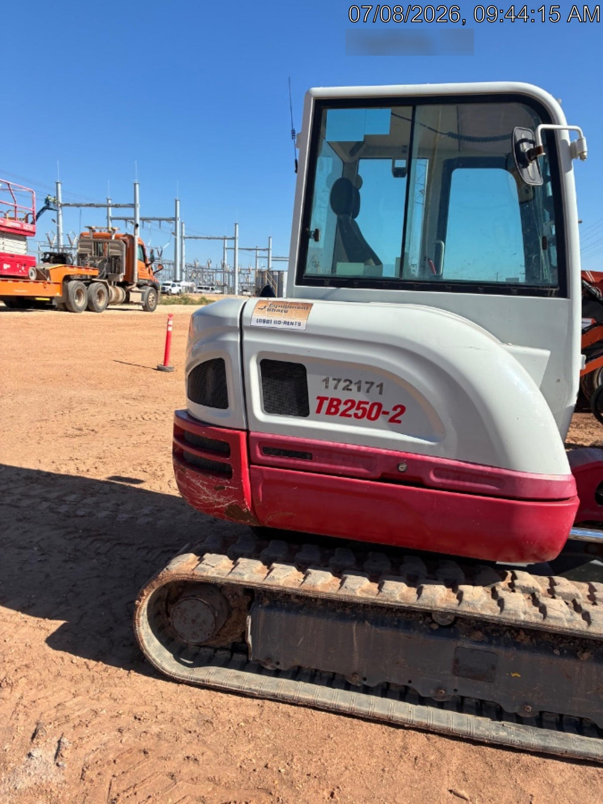 2021 TAKEUCHI TB250-2C