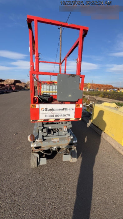 2020 Skyjack SJIII-3219 Solid NM Tires, Half height spring hinged entry gate, Dual Beacons, 800W Inverter