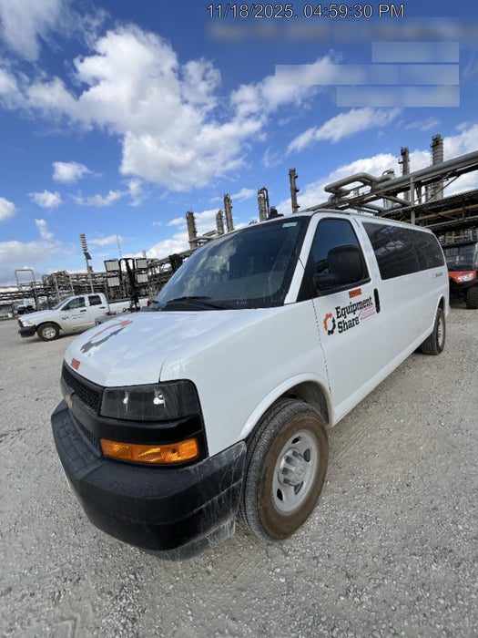 2025 CHEVROLET Express Van - Rental